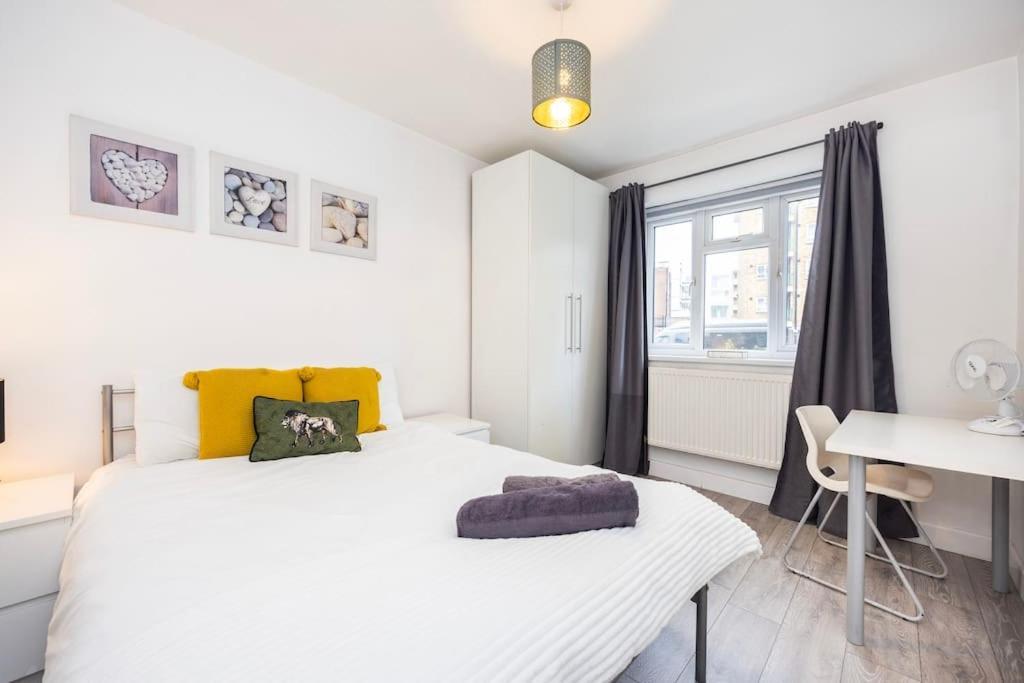 Appartamento Modernised 3 Bed Pad Near Trendy Shoreditch Ground Floor With Balcony